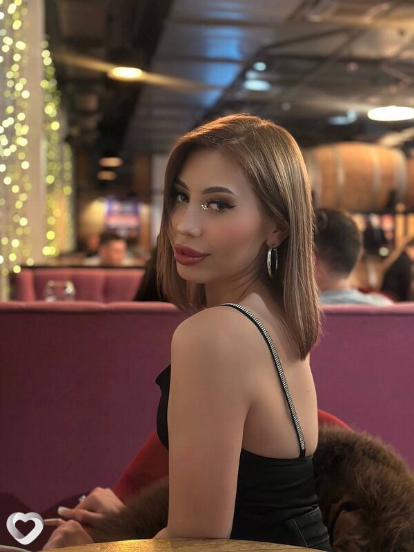 Амина, 24, Новосибирске — анкета №3367714