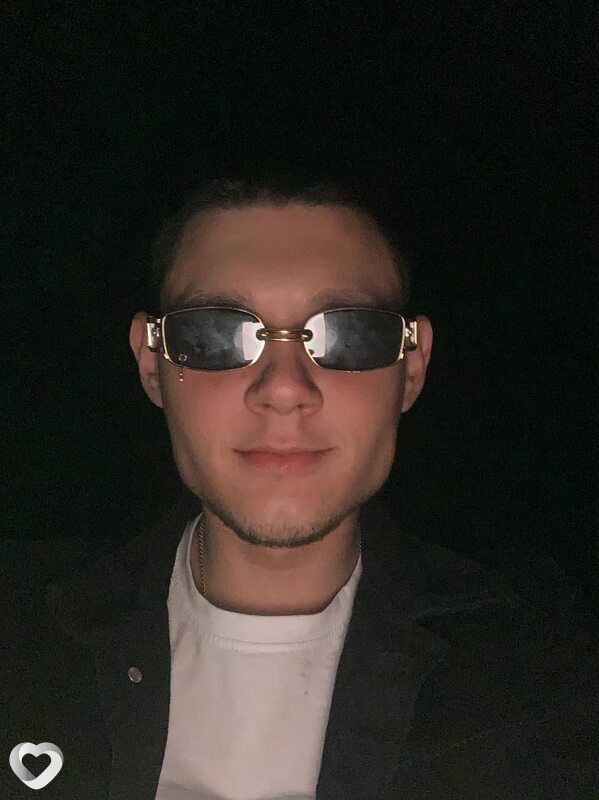 Данил, 21, Димитровграде — анкета №3368036