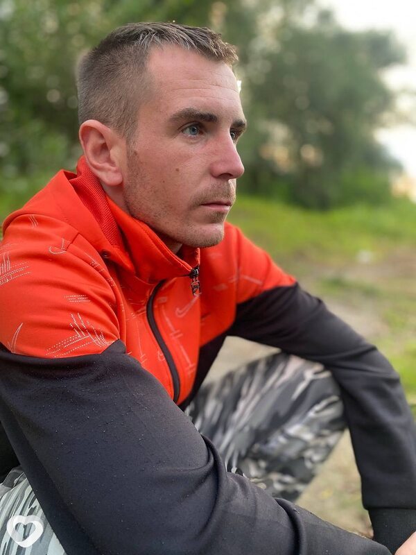 Артур, 27, Гомеле — анкета №3369511