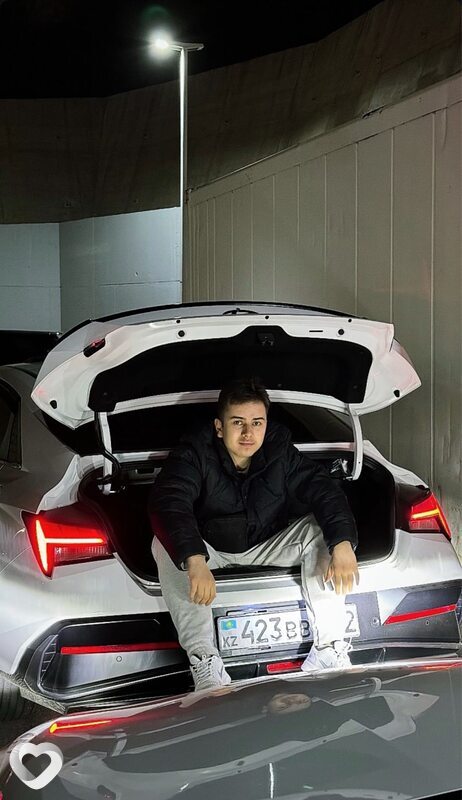 Rustam, 21, Алматы — анкета №3369655
