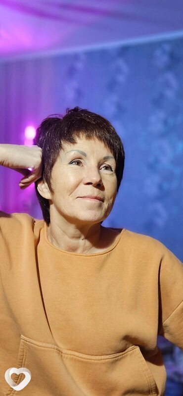 Юля, 57, Санкт-Петербурге — анкета №3370219
