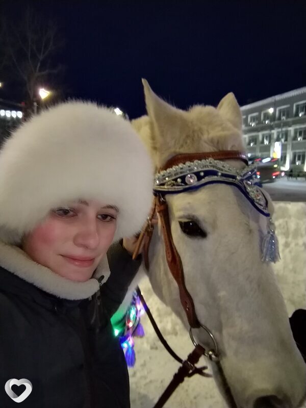 Карина, 22, Архангельске — анкета №3370375