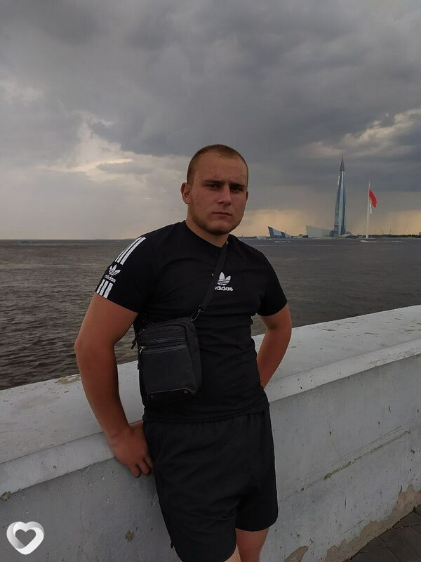 Никита, 22, Старом Осколе — анкета №3371575