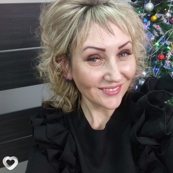 Юлия, 40, Каменске-Шахтинском — анкета №3371679