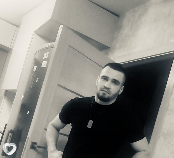 Артур, 28, Ростове-на-Дону — анкета №3371749
