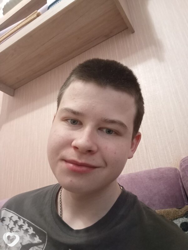 Данила, 18, Москве — анкета №3371845