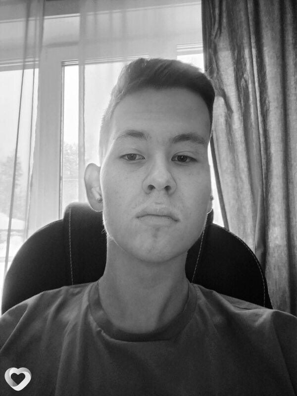 Roman, 18, Иркутске — анкета №3373181
