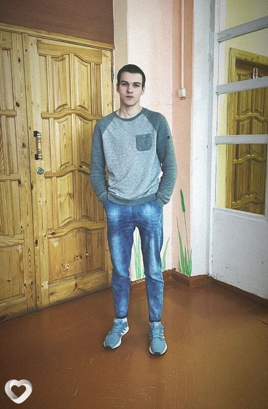 Илья, 21, Нижнем Новгороде — анкета №3373505