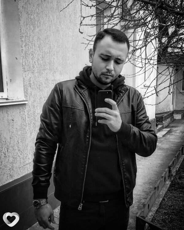Захар, 27, Севастополе — анкета №3373146