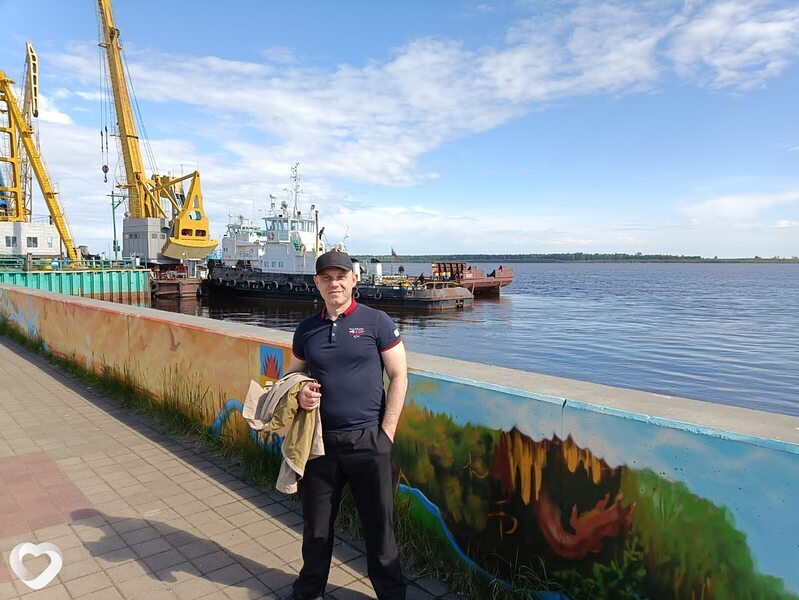 Максим, 47, Екатеринбурге — анкета №3373439