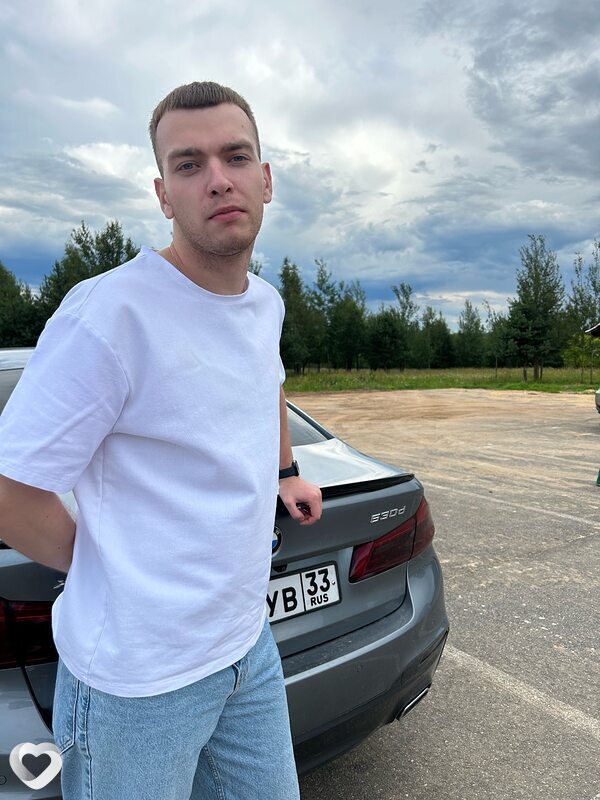 Дмитрий, 21, Коврове — анкета №3373851