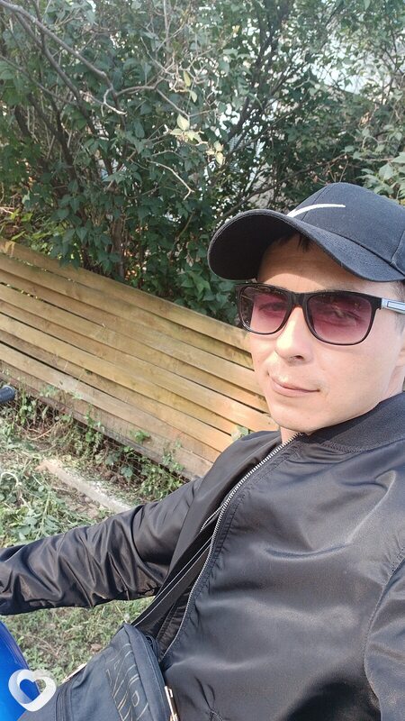 Артём, 28, Москве — анкета №3373904
