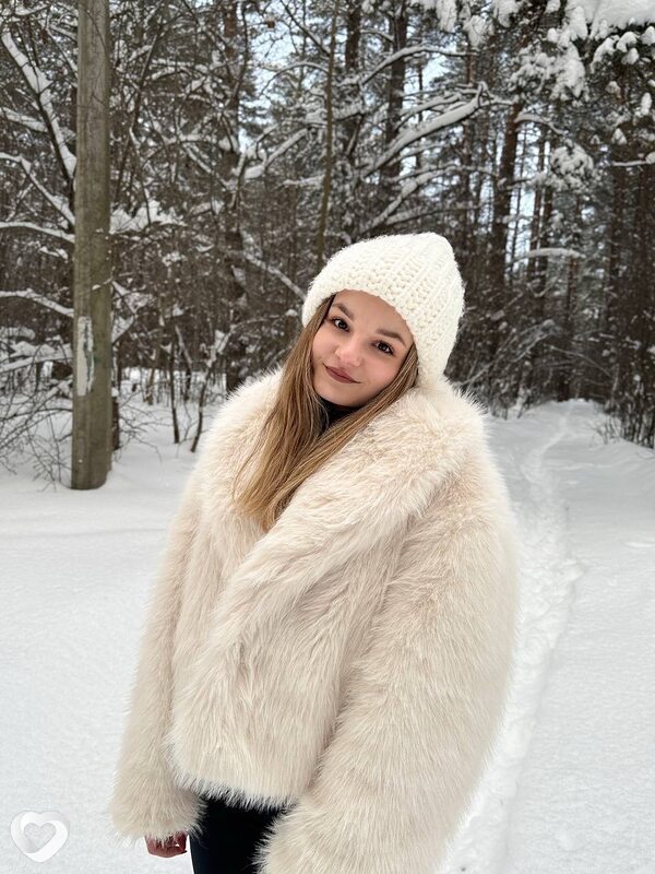 Ульяна, 22, Минске — анкета №3374137