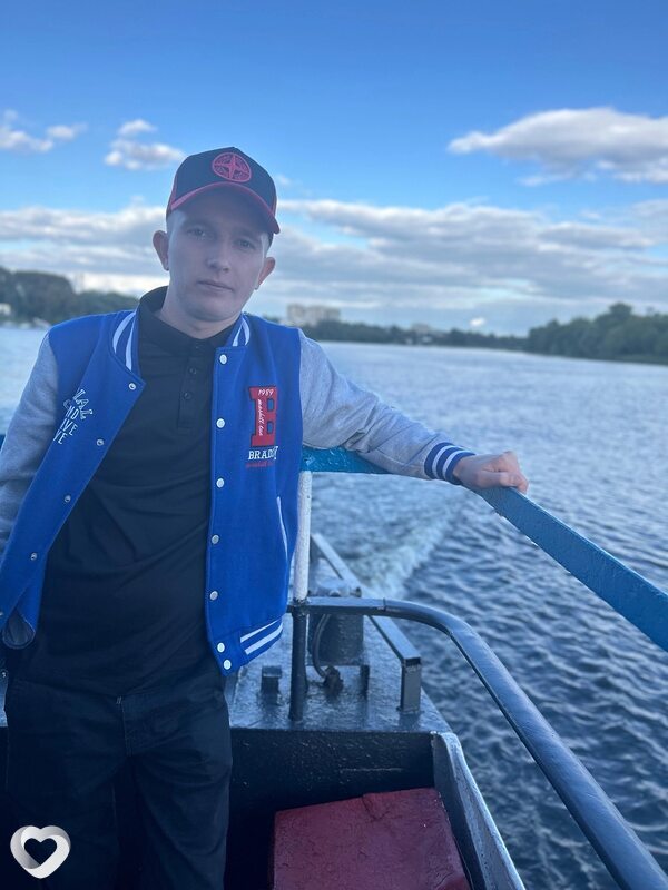 Максим, 29, Сарове — анкета №3374589