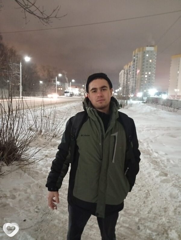 Лёва, 20, Екатеринбурге — анкета №3374699