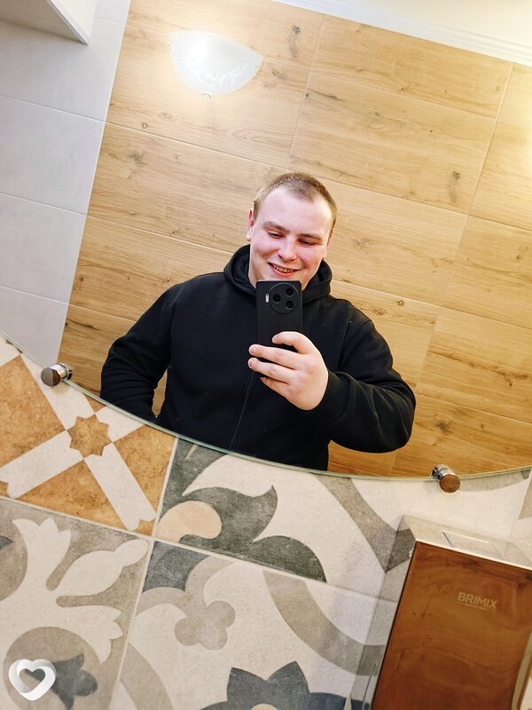 Юра, 22, Орехово-Зуеве — анкета №3375099