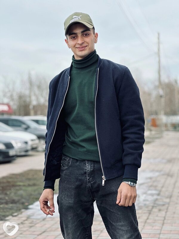 Аврам, 18, Краснодаре — анкета №3375253