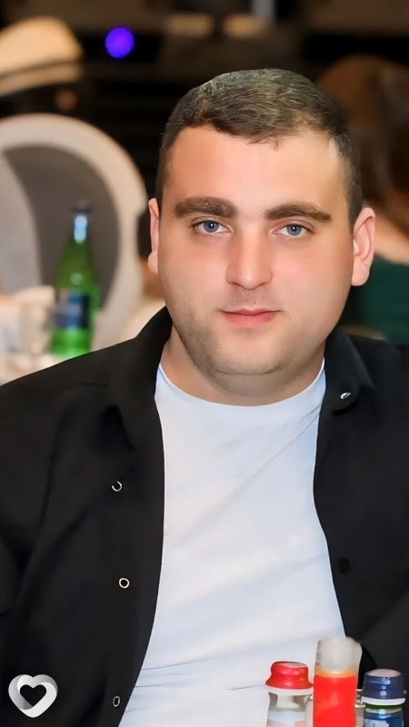 Нарек, 29, Саратове — анкета №3375365