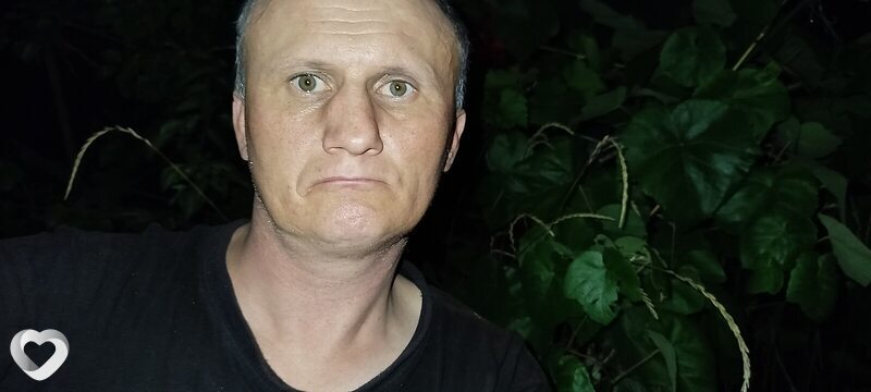 Игорь, 41, Красном Луче — анкета №3375872