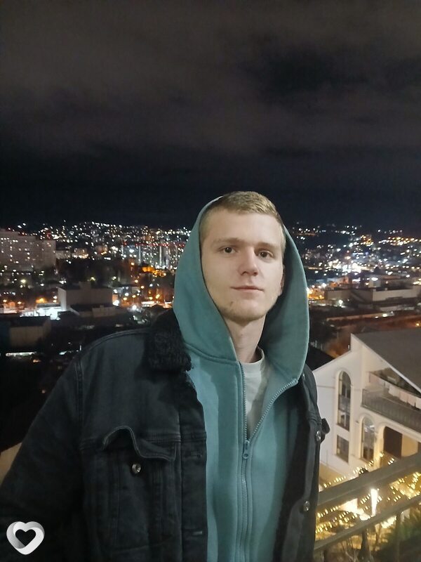 Иван, 21, Сочи — анкета №3375879