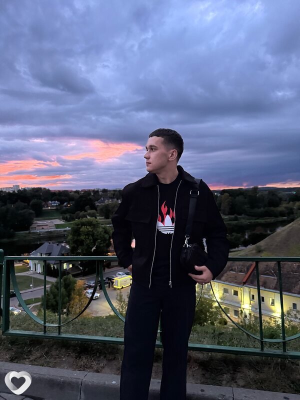Кирилл, 21, Гомеле — анкета №3375622