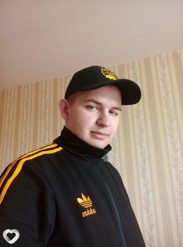 Денис, 25, Жлобине — анкета №3375604