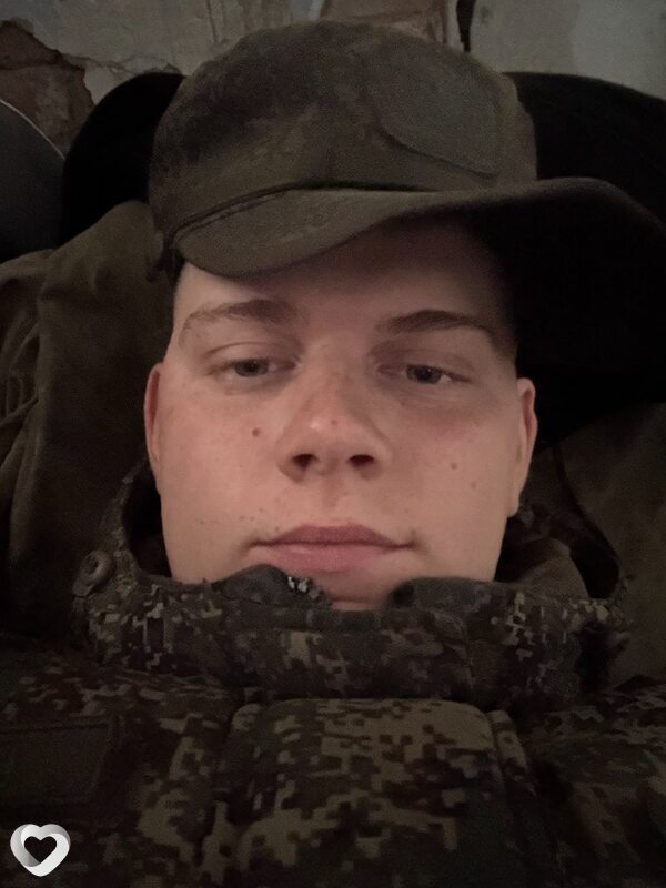Максим, 22, Нижневартовске — анкета №3376428