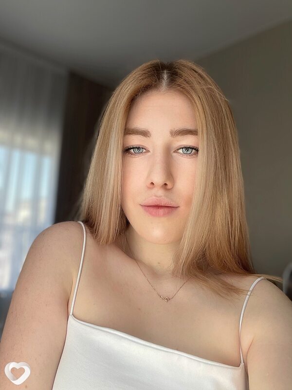 Арина, 20, Новосибирске — анкета №3376483