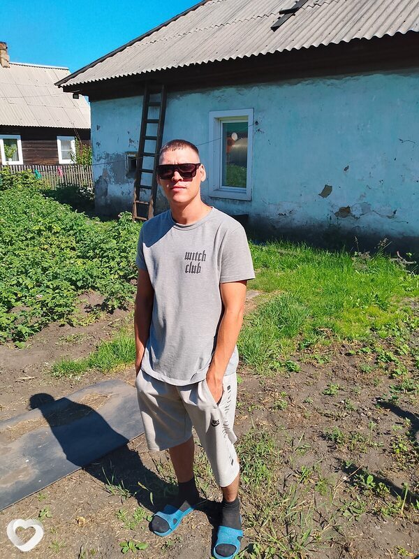 Александр, 29, Ленинске-Кузнецком — анкета №3376902