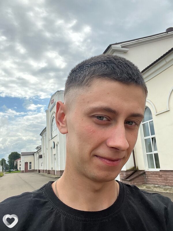 Дима, 21, Санкт-Петербурге — анкета №3376554