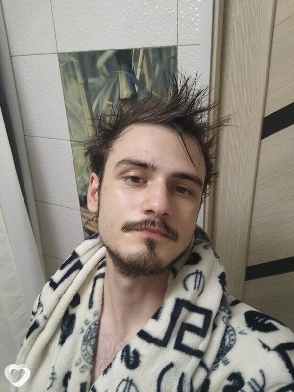 Кирилл, 20, Нижнем Тагиле — анкета №3377215