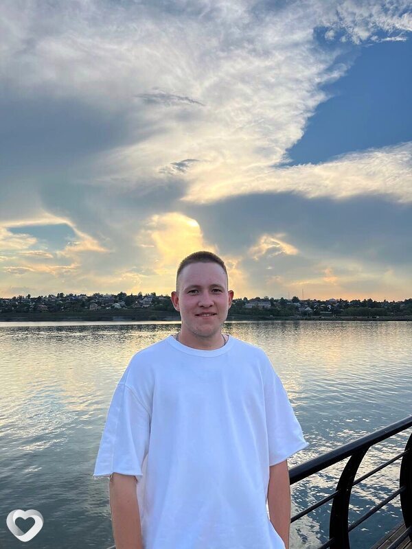 Дмитрий, 26, Первоуральске — анкета №3376880