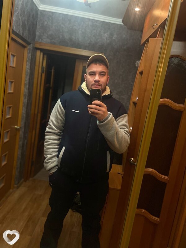 Максим, Азов