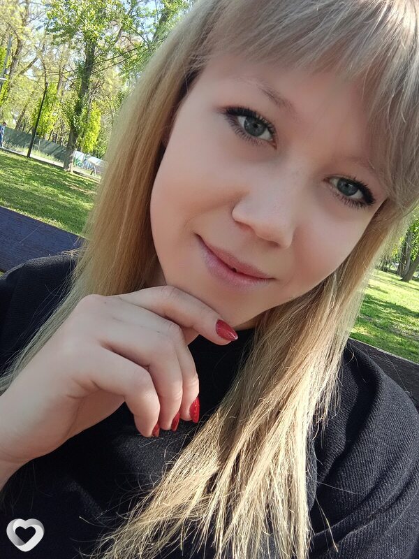 Кристина, 27, Ростове-на-Дону — анкета №3378704