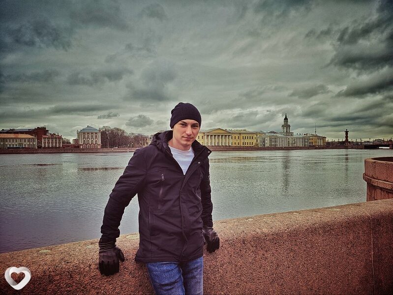 Денис, 24, Серове — анкета №3378862