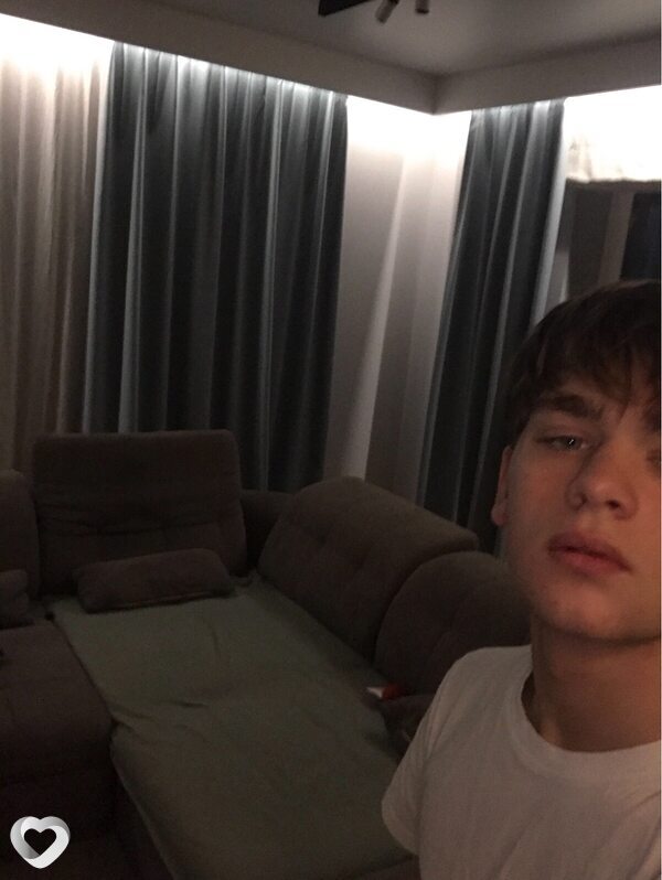 Юрий, 19, Минске — анкета №3378960