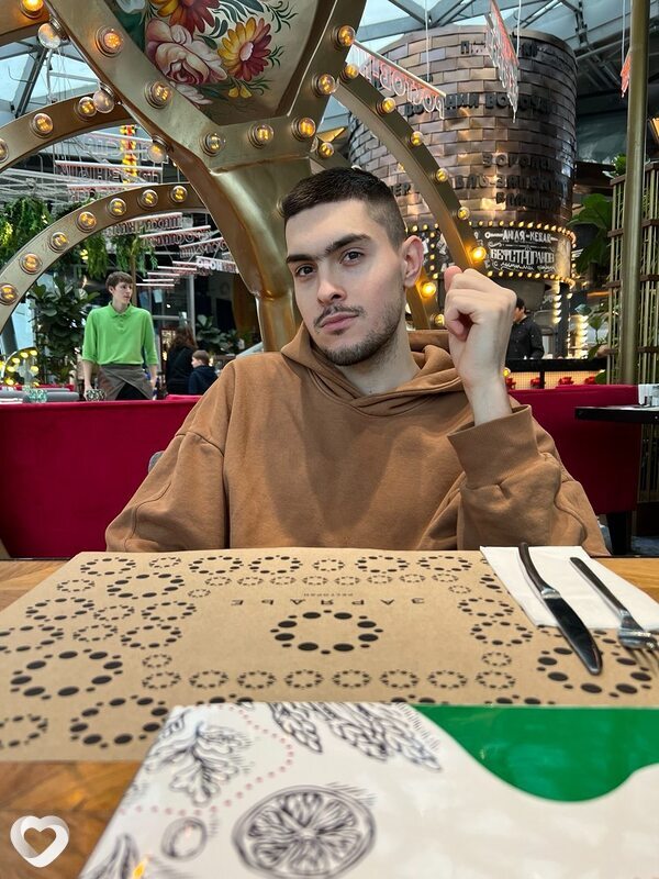 Илья, 25, Москве — анкета №3378965