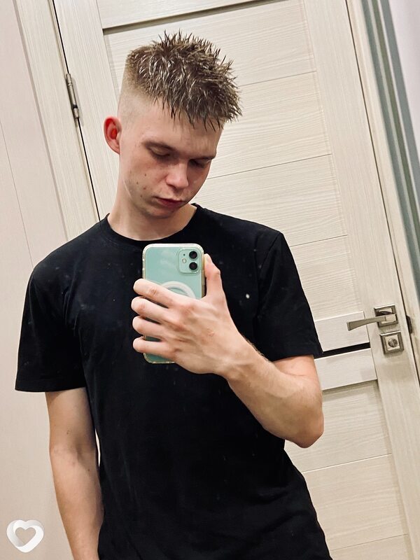 Денис, 22, Иркутске — анкета №3379328