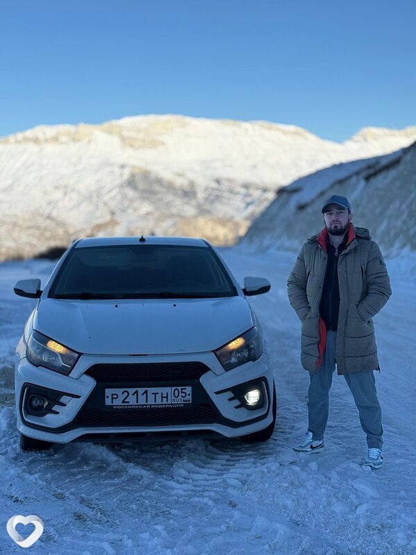 Malik, 26, Алуште — анкета №3379923
