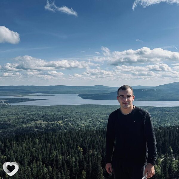 Артур, 21, Челябинске — анкета №3380427