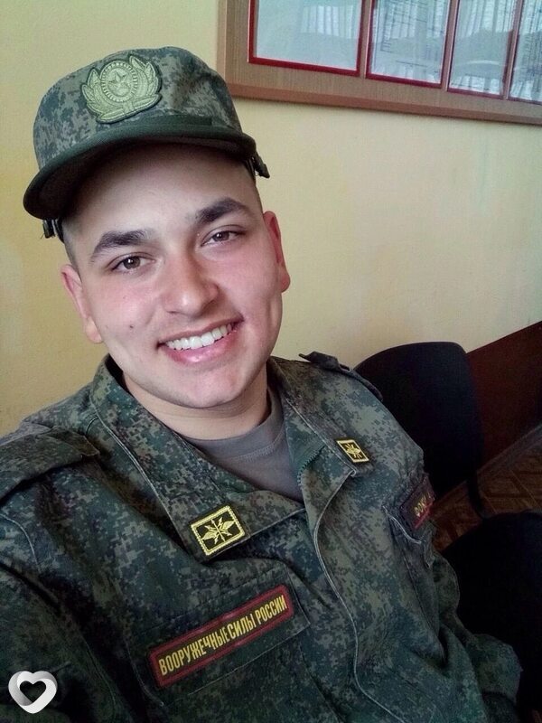 Артем, 26, Томске — анкета №3380067