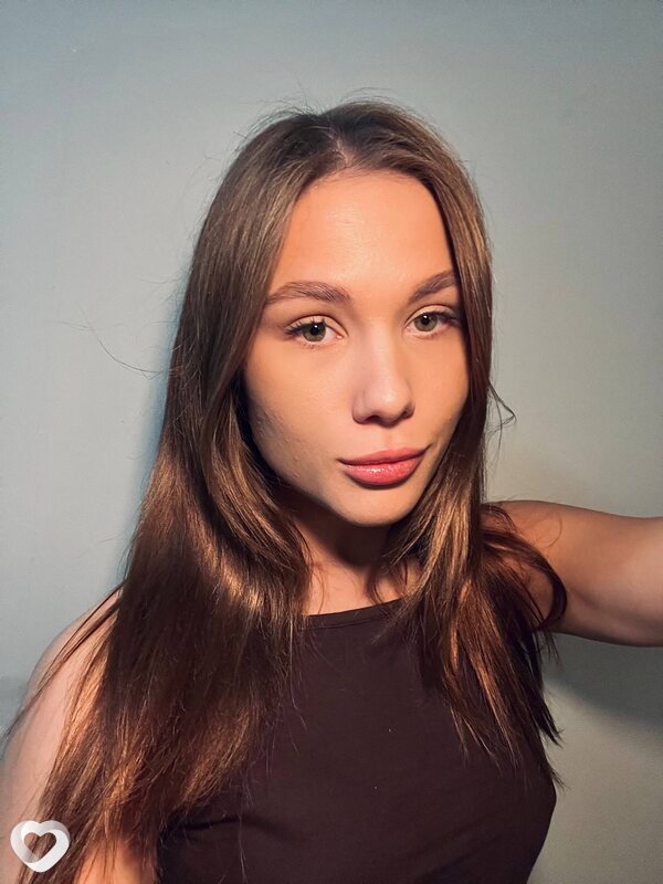 Алёна, 25, Ростове-на-Дону — анкета №3380320