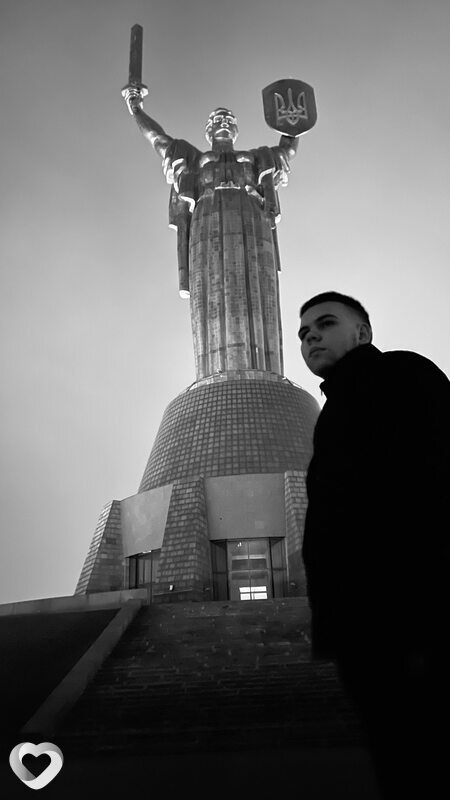 Саша, 18, Киеве — анкета №3380382