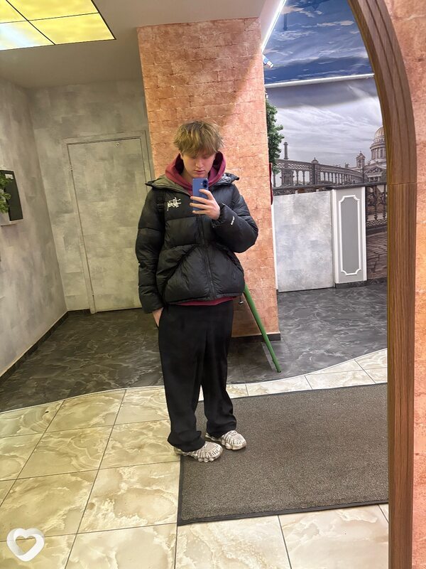 Максим, 21, Санкт-Петербурге — анкета №3380937
