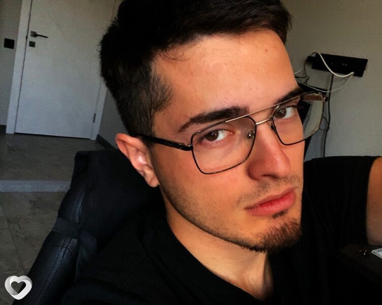 Евгений, 22, Краснодаре — анкета №3381652