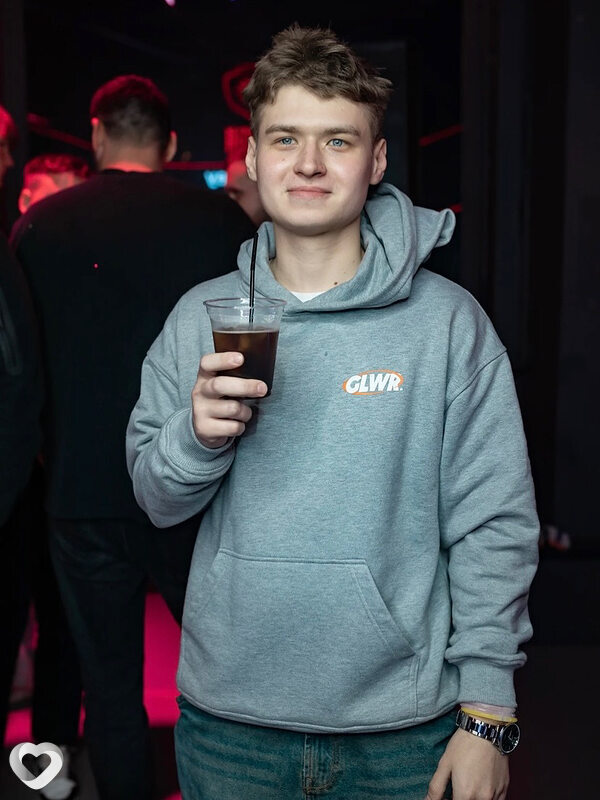 Артем, 20, Минске — анкета №3382436