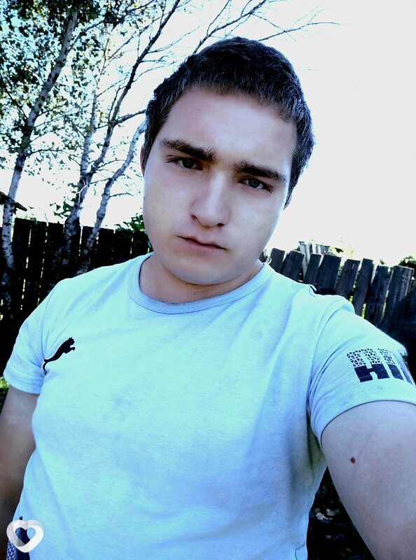 Влад, 22, Благовещенске — анкета №3381836