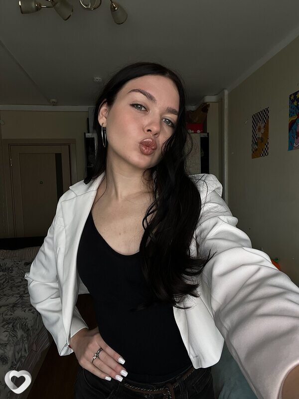 Алина, 23, Ростове-на-Дону — анкета №3382197