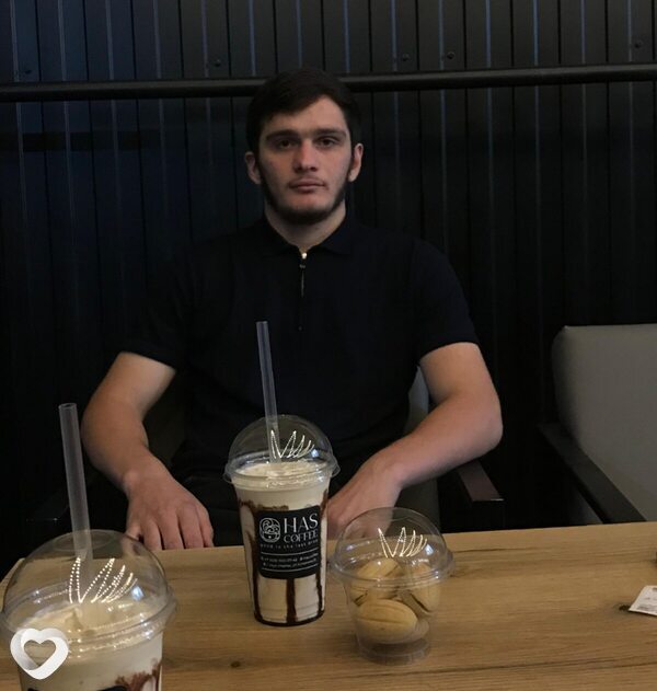 Эмин, 26, Москве — анкета №3383012