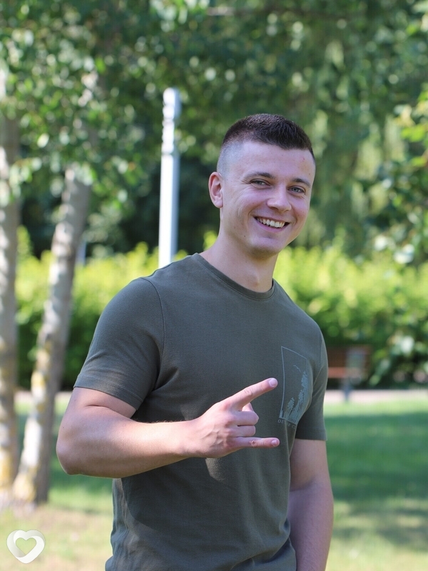Артур, 27, Бресте — анкета №3382625